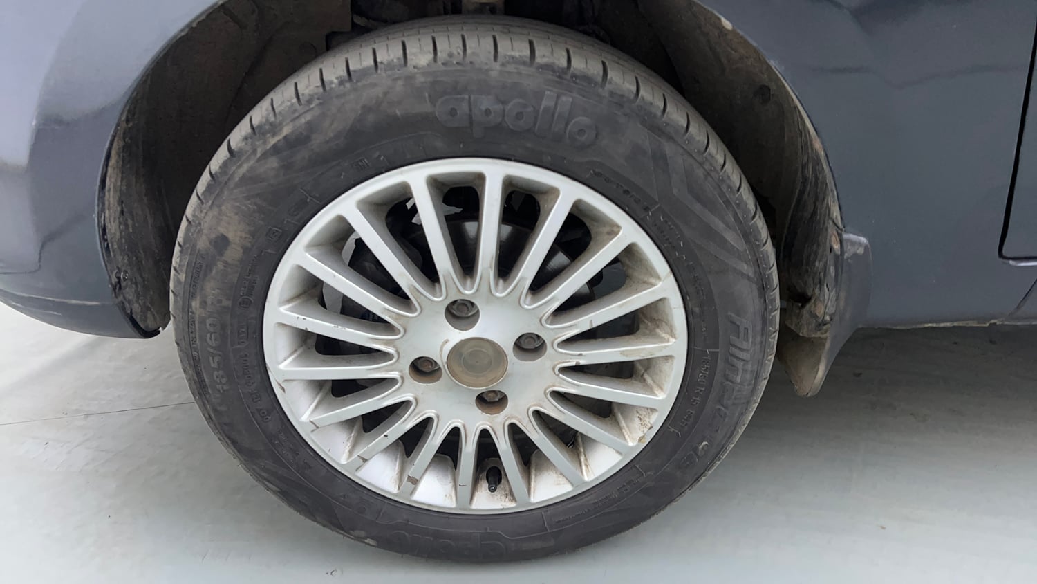 Used 2015 Tata Zest XT Petrol Petrol Manual tyres LEFT FRONT TYRE RIM VIEW