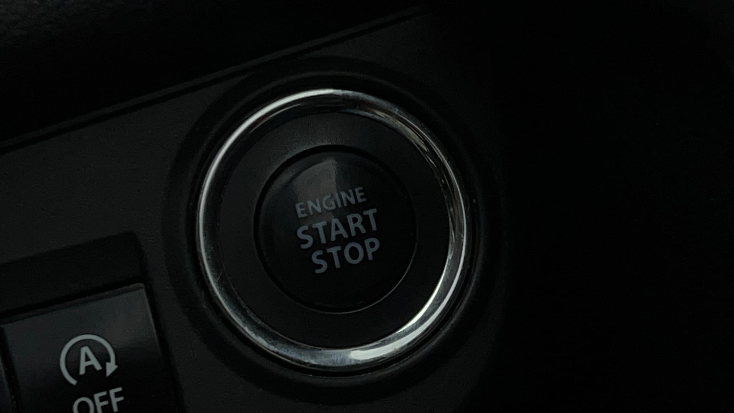 Used 2022 Maruti Suzuki Celerio ZXi Plus Petrol Manual top_features Keyless start