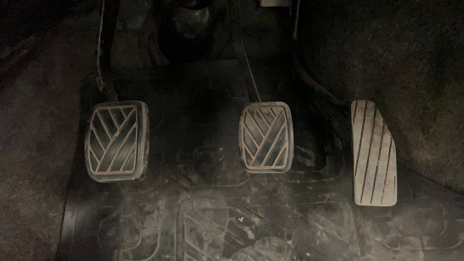 Used 2012 Maruti Suzuki Wagon R 1.0 VXi Petrol Manual interior PEDALS VIEW