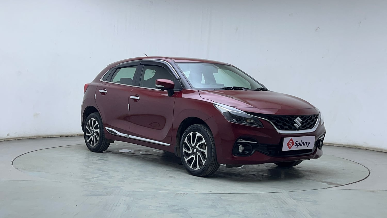 Used 2024 Maruti Suzuki Baleno Alpha MT Petrol Manual exterior RIGHT FRONT CORNER VIEW