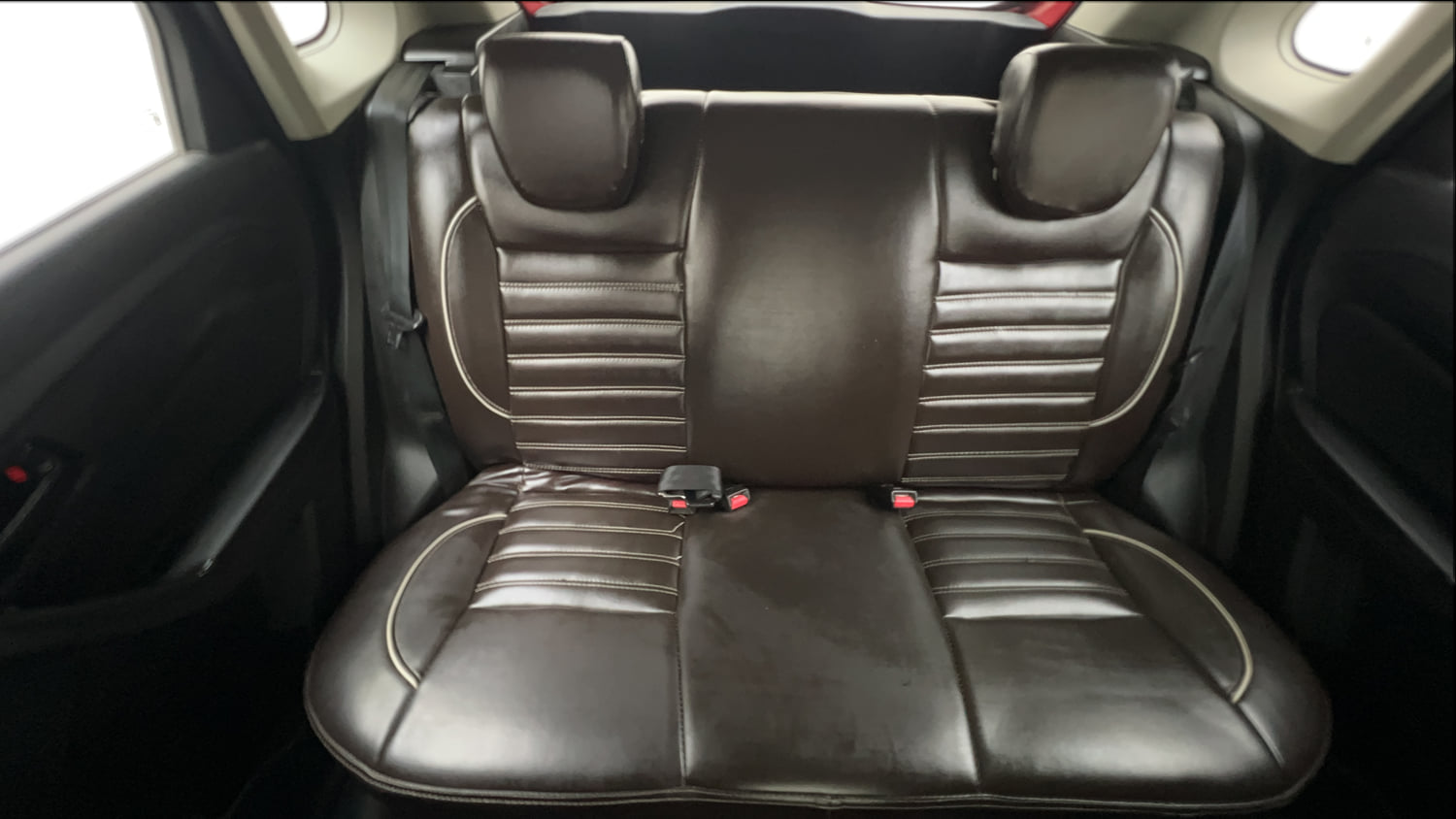 Used 2020 maruti-suzuki Vitara Brezza VXi Petrol Manual interior REAR SEAT CONDITION VIEW