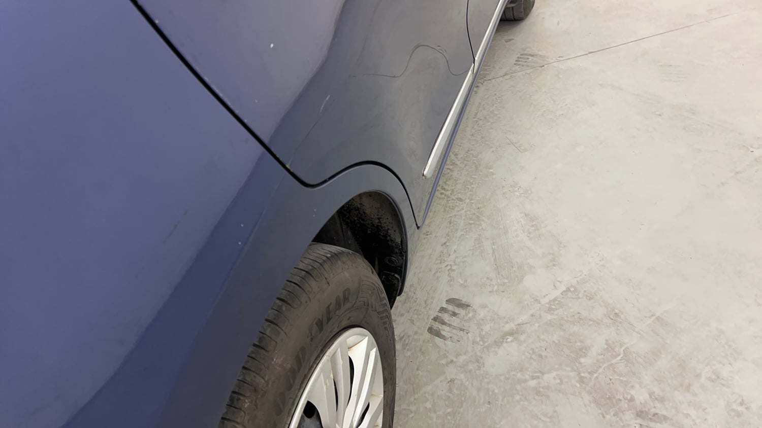 Used 2018 Maruti Suzuki Dzire VXi Petrol Manual dents MINOR SCRATCH