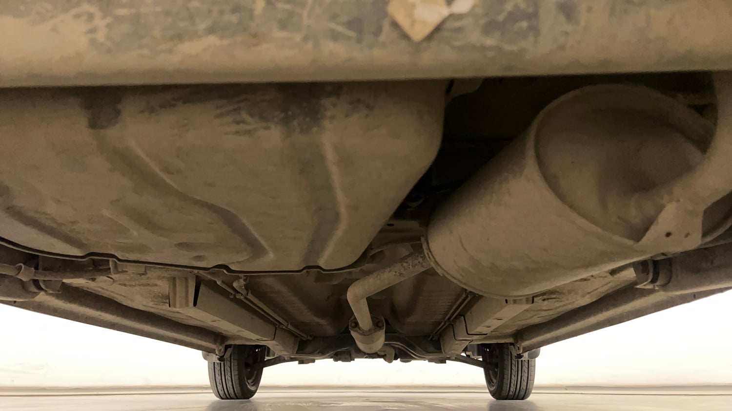 Used 2017 Maruti Suzuki Wagon R VXI Petrol Manual extra REAR UNDERBODY VIEW (TAKEN FROM REAR)