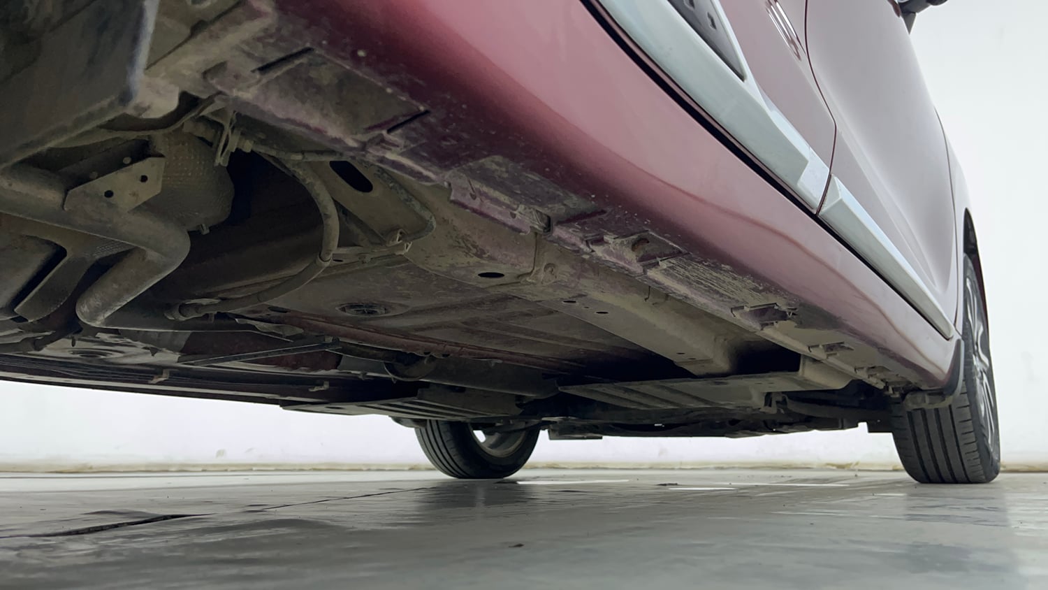 Used 2024 Maruti Suzuki Baleno Alpha MT Petrol Manual extra REAR RIGHT UNDERBODY VIEW