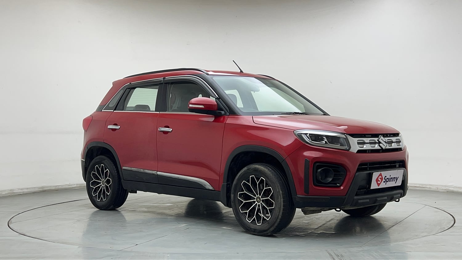 Used 2020 maruti-suzuki Vitara Brezza VXi Petrol Manual exterior RIGHT FRONT CORNER VIEW