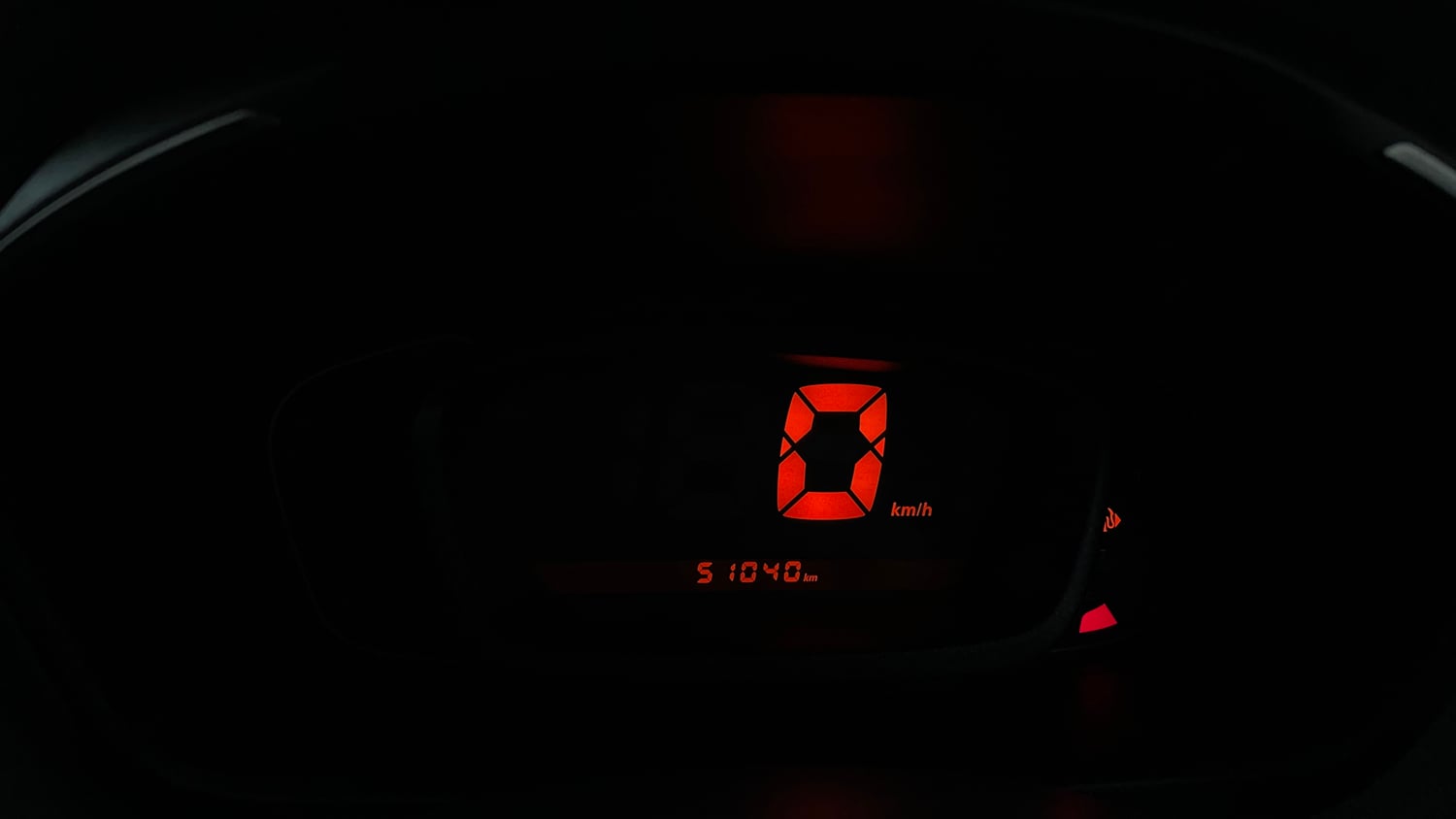 Used 2015 Renault Kwid RXT Petrol Manual interior CLUSTERMETER VIEW