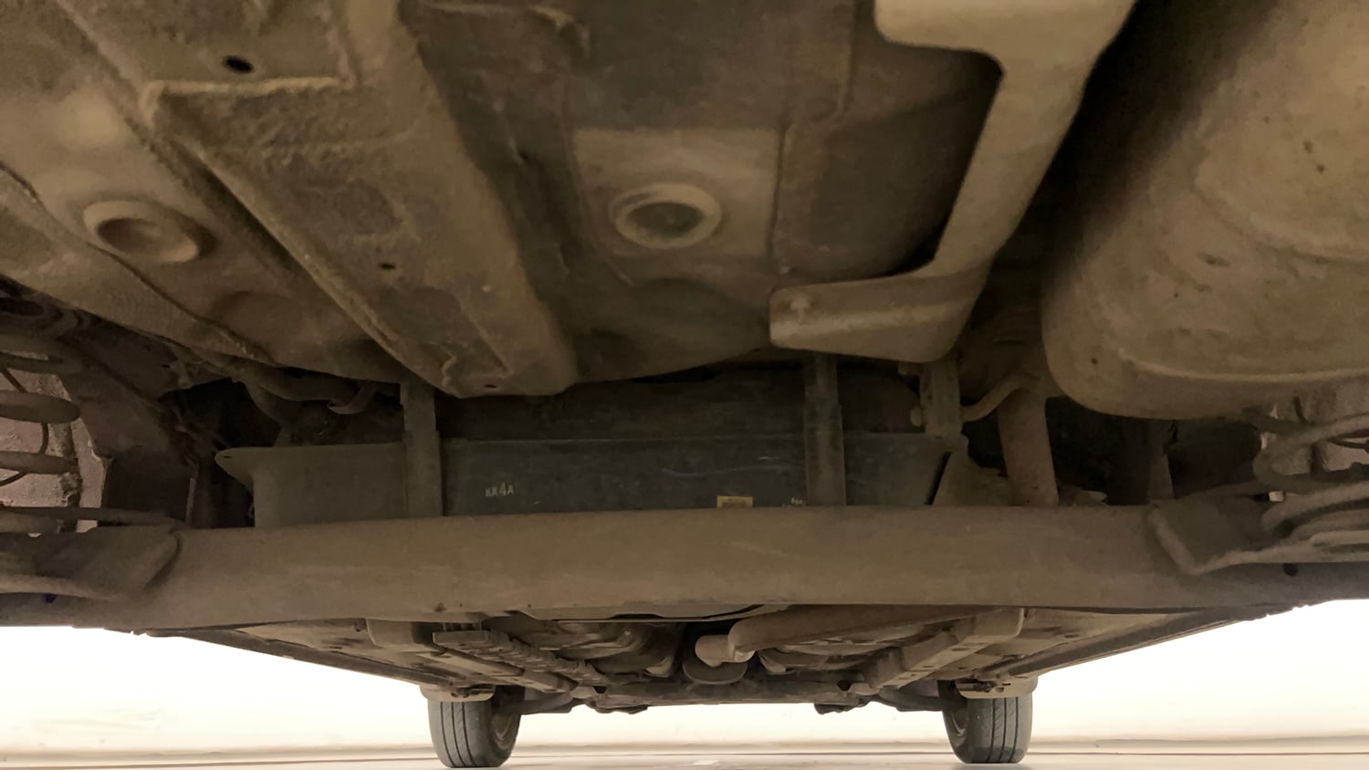 Used 2016 Hyundai Xcent SX 1.2 Petrol Manual extra REAR UNDERBODY VIEW (TAKEN FROM REAR)