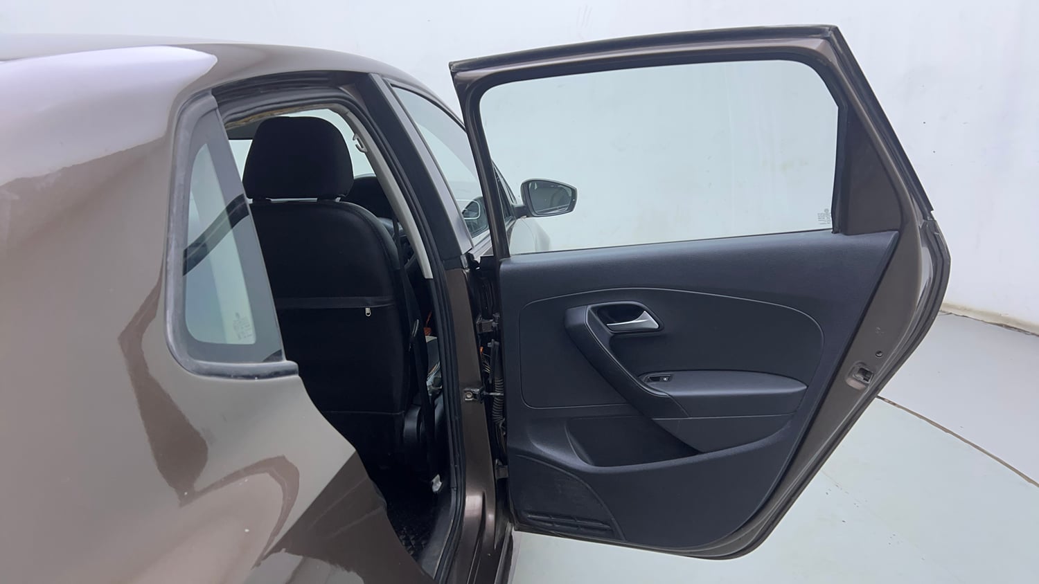 Used 2017 Volkswagen Polo Comfortline 1.2L (P) Petrol Manual interior RIGHT REAR DOOR OPEN VIEW