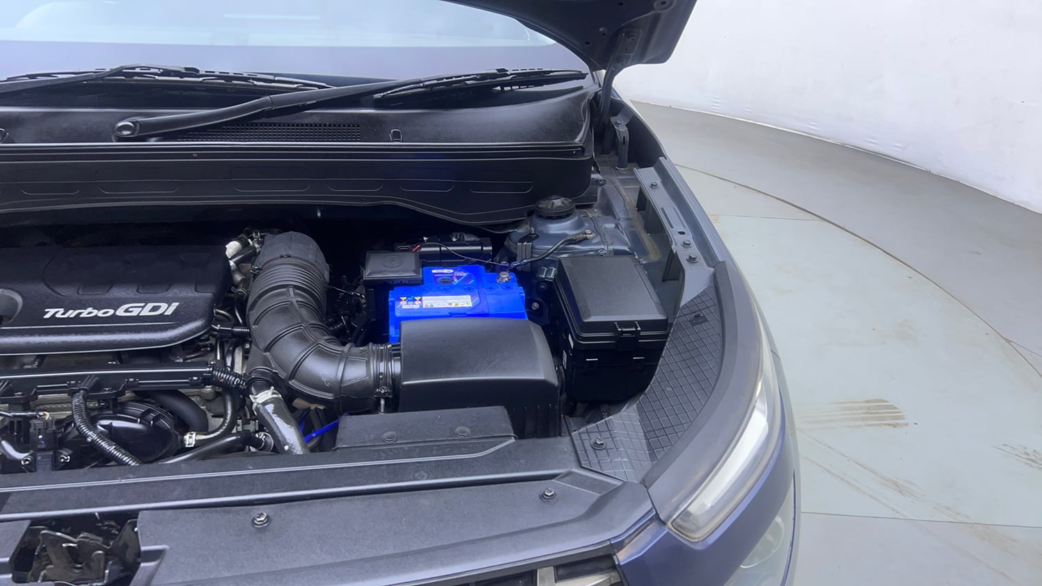 Used 2019 Hyundai Venue SX Plus 1.0 Turbo DCT Petrol Automatic engine ENGINE LEFT SIDE VIEW