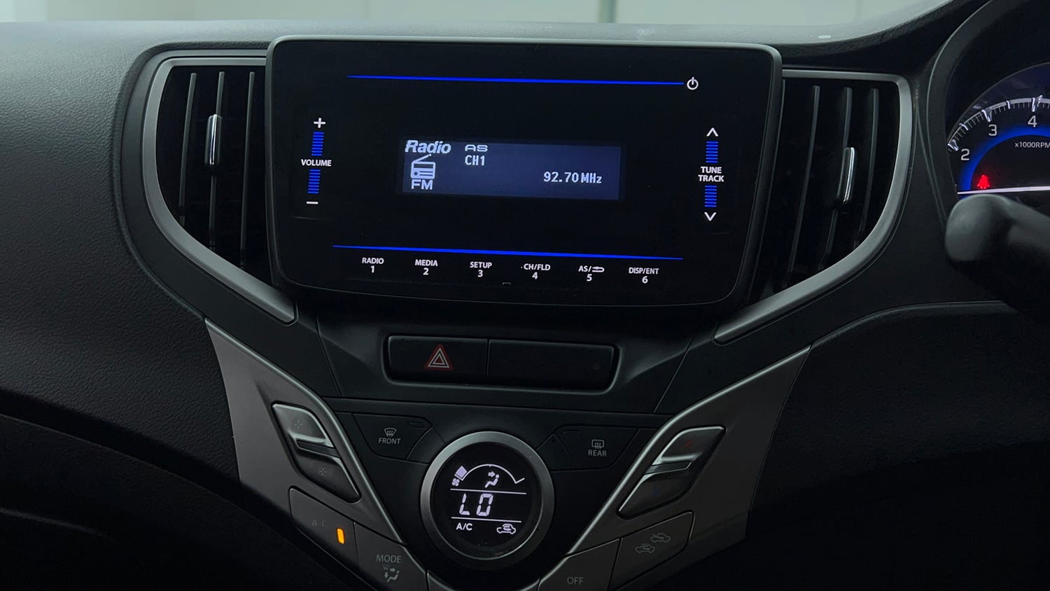Used 2019 null Petrol Automatic top_features Integrated (in-dash) music system