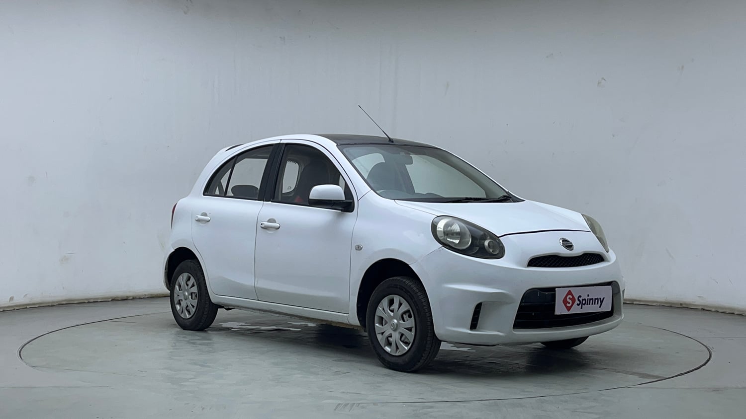 Used 2014 Nissan Micra Active XL Petrol Manual exterior RIGHT FRONT CORNER VIEW
