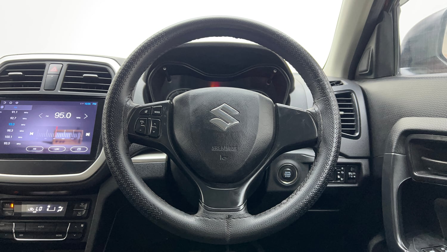 Used 2020 maruti-suzuki Vitara Brezza VXi Petrol Manual interior STEERING VIEW