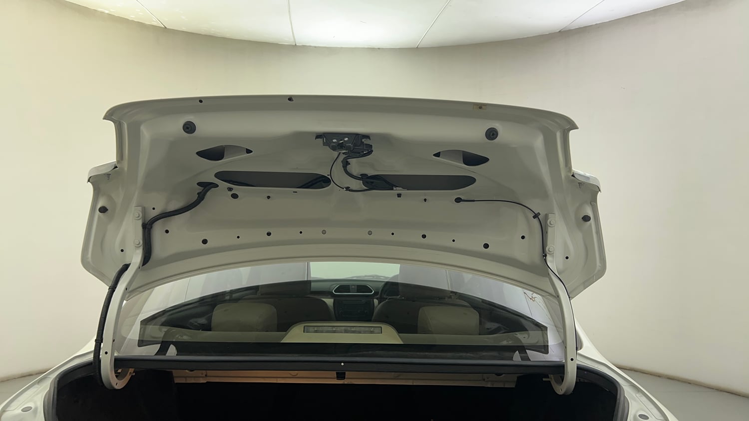 Used 2019 Maruti Suzuki Dzire VXi Petrol Manual interior DICKY DOOR OPEN VIEW