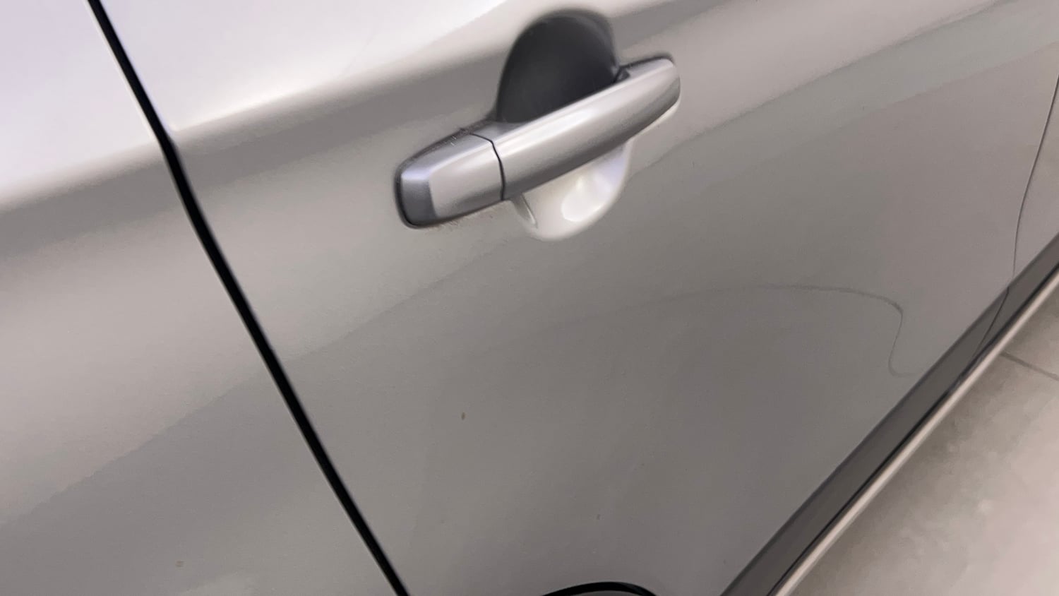 Used 2022 Maruti Suzuki S-Cross Zeta Petrol Manual dents MINOR DENT
