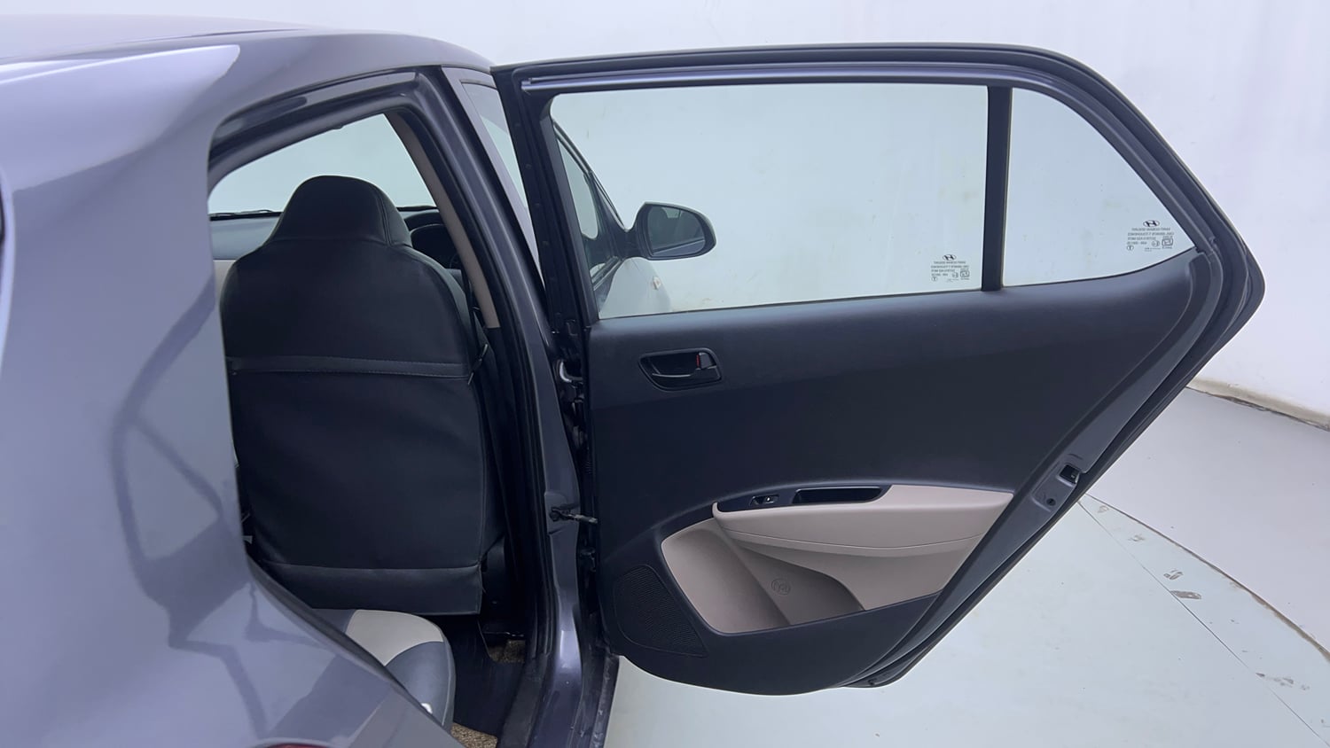 Used 2017 Hyundai Grand i10 Magna 1.2 Kappa VTVT Petrol Manual interior RIGHT REAR DOOR OPEN VIEW