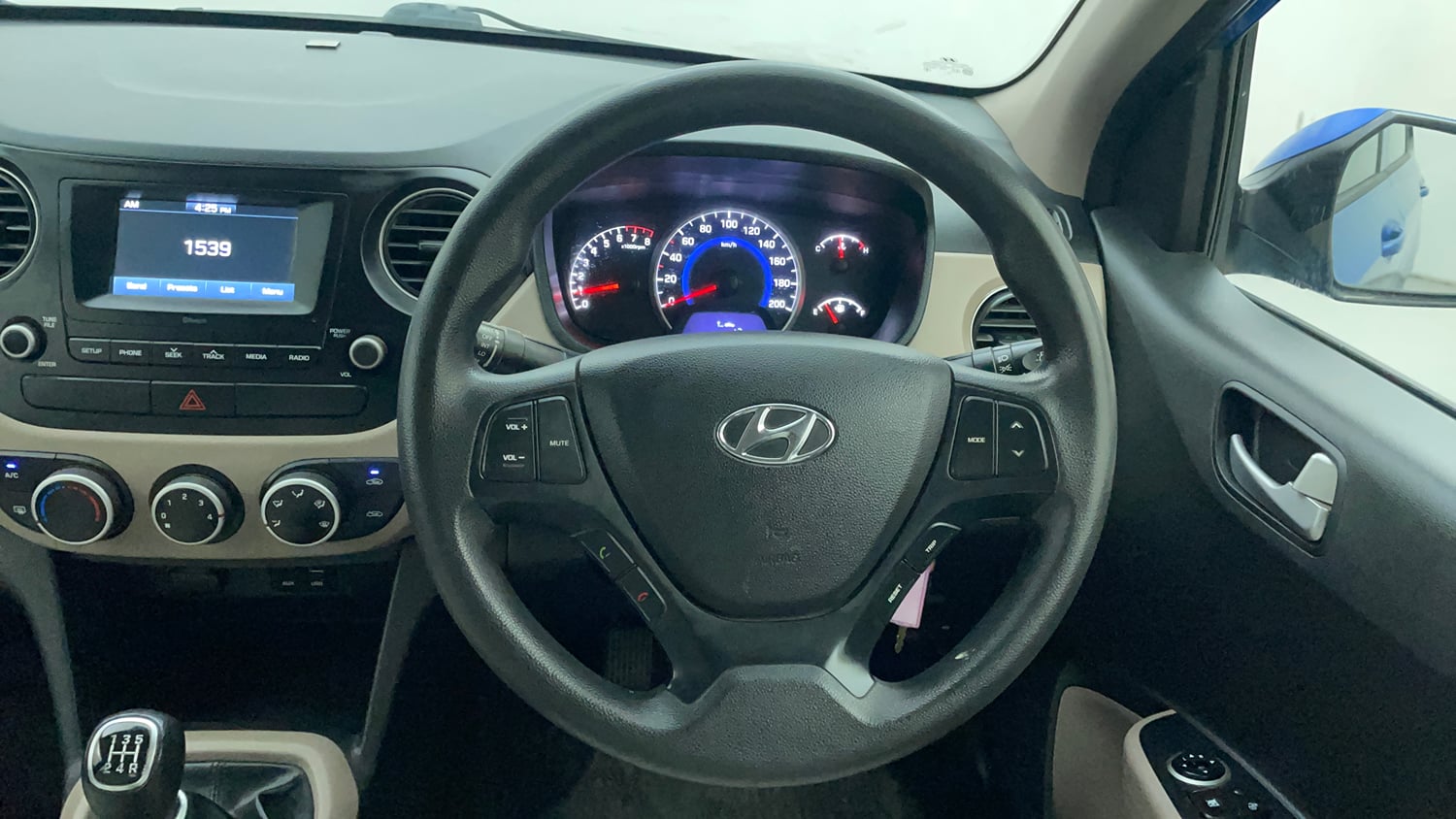 Used 2018 Hyundai Grand i10 Sportz 1.2 Kappa VTVT Petrol Manual interior STEERING VIEW