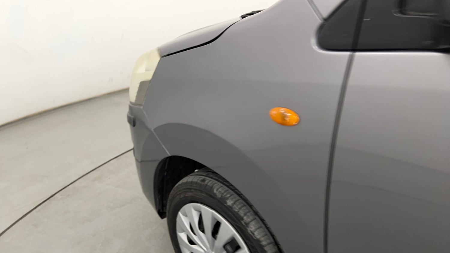 Used 2017 Maruti Suzuki Wagon R VXI Petrol Manual dents MINOR SCRATCH