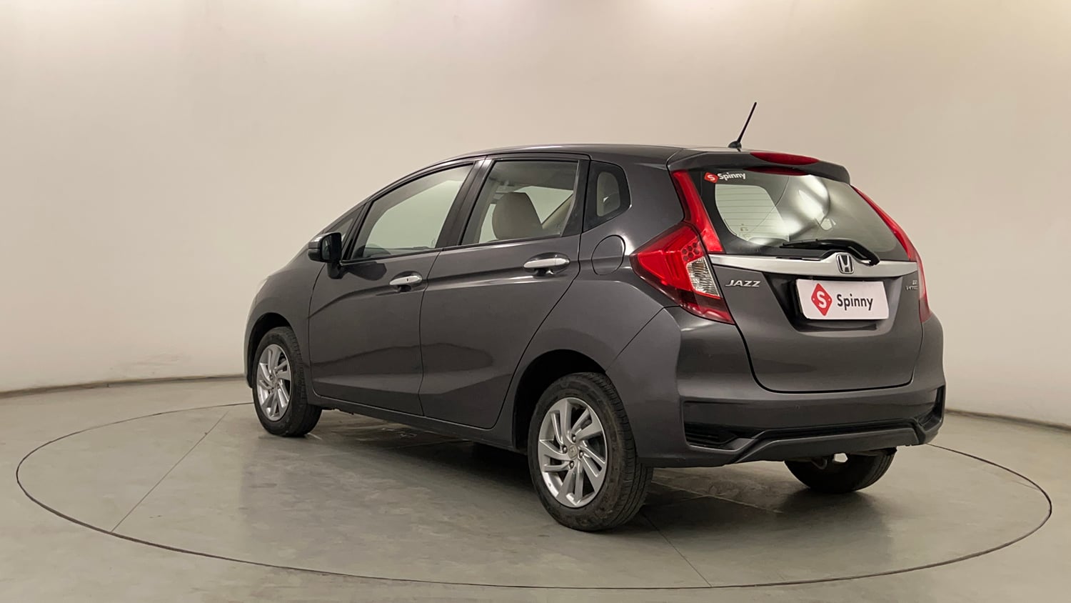 Used 2020 Honda Jazz VX CVT Petrol Automatic exterior LEFT REAR CORNER VIEW