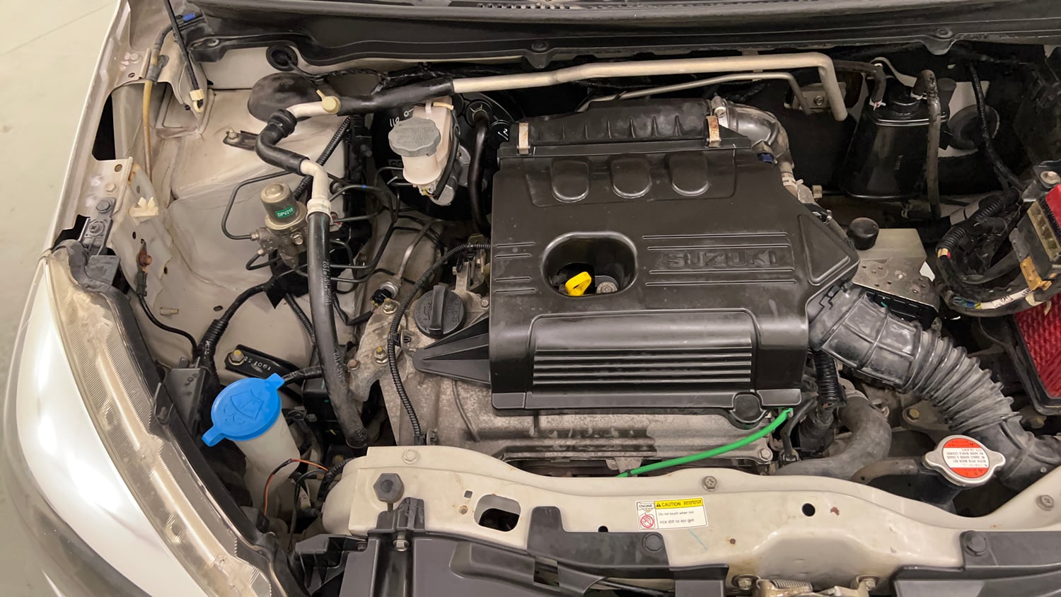 Used 2017 Maruti Suzuki Celerio ZXi AMT Petrol Automatic engine ENGINE RIGHT SIDE VIEW