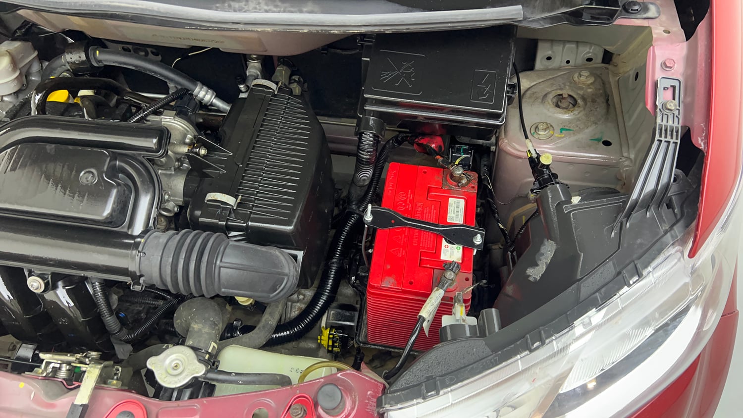 Used 2018 Datsun Redi-GO T(O) 1.0 AMT Petrol Automatic engine ENGINE LEFT SIDE VIEW