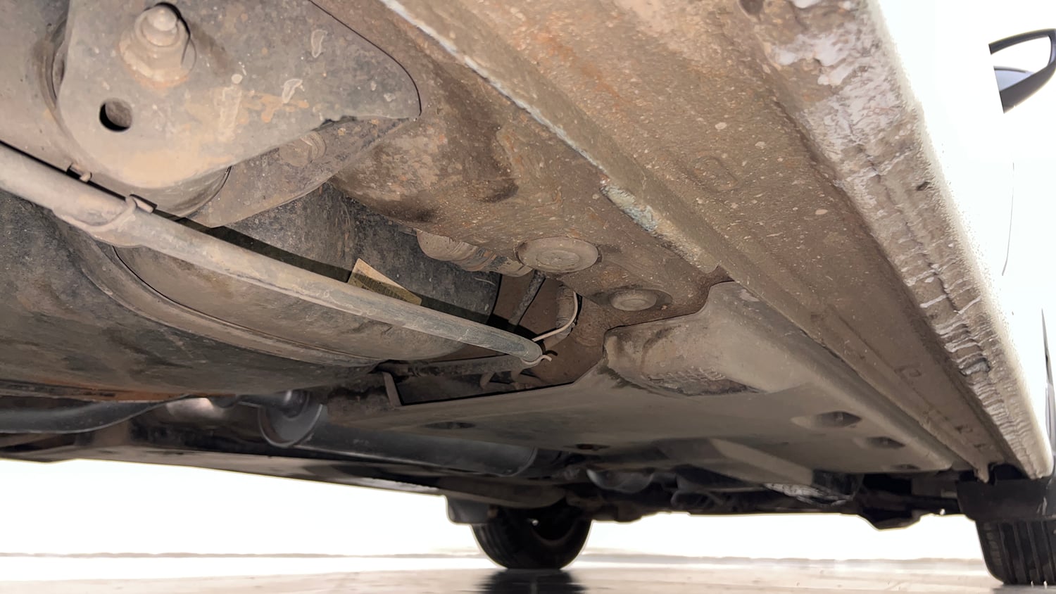 Used 2020 Skoda Rapid Active 1.0 TSI MT Petrol Manual extra REAR RIGHT UNDERBODY VIEW