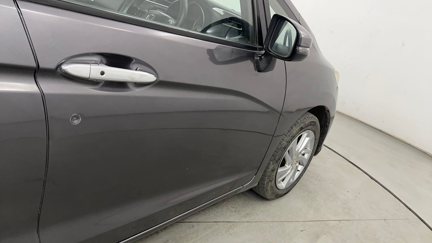 Used 2020 Honda Jazz VX CVT Petrol Automatic dents MINOR SCRATCH