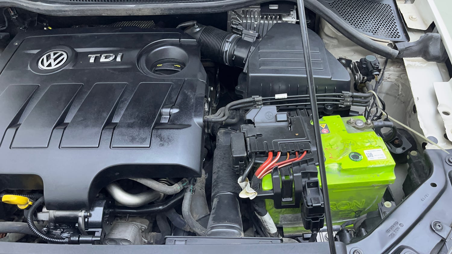 Used 2020 Volkswagen Ameo Trendline 1.5L (D) Diesel Manual engine ENGINE LEFT SIDE VIEW