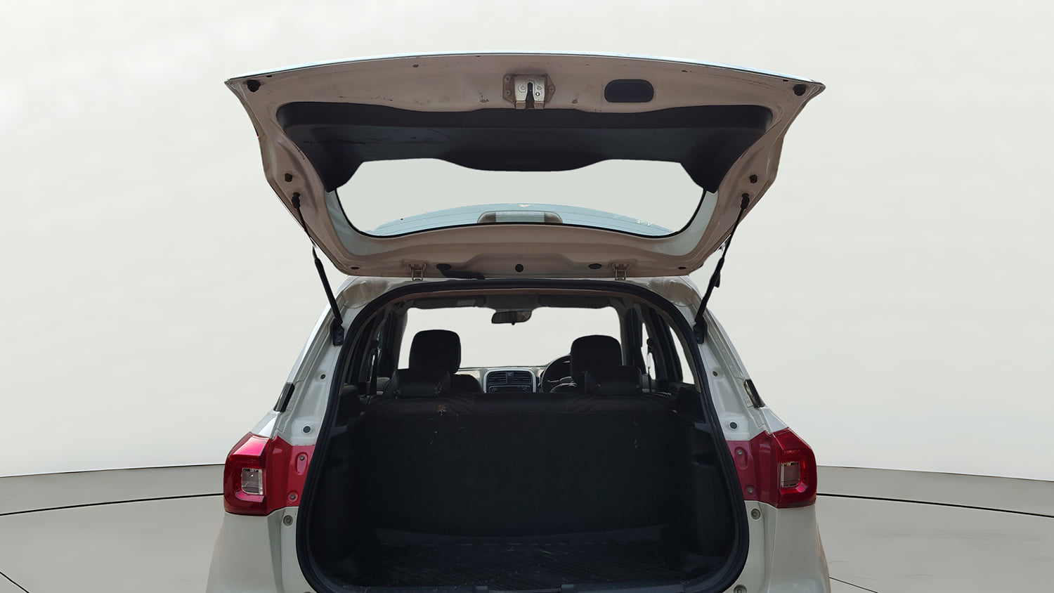 Used 2021 Toyota Urban Cruiser Mid Grade MT Petrol Manual interior DICKY DOOR OPEN VIEW