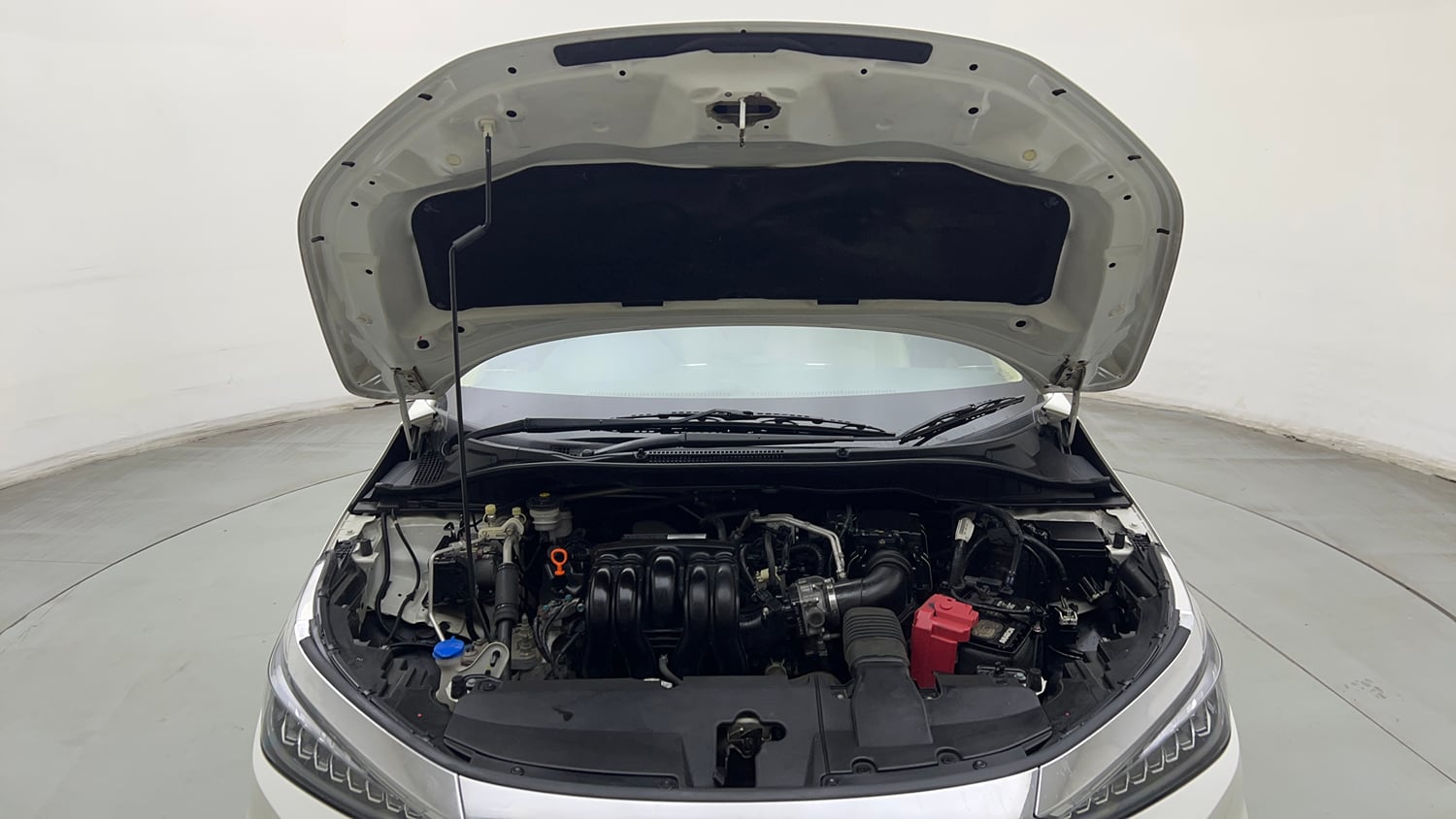 Used 2022 Honda City ZX CVT Petrol Petrol Automatic engine ENGINE & BONNET OPEN FRONT VIEW