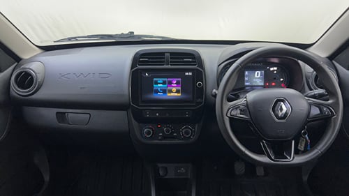 Used 2024 Renault Kwid RXT 1.0L AMT Petrol Automatic interior DASHBOARD VIEW