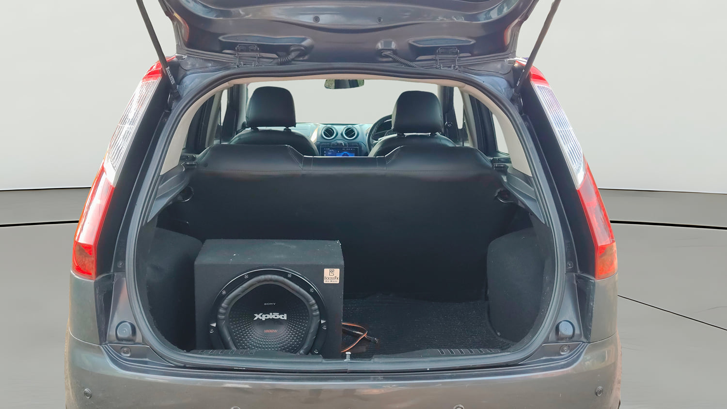Used 2012 Ford Figo Duratorq Diesel Titanium 1.4 Diesel Manual interior DICKY INSIDE VIEW