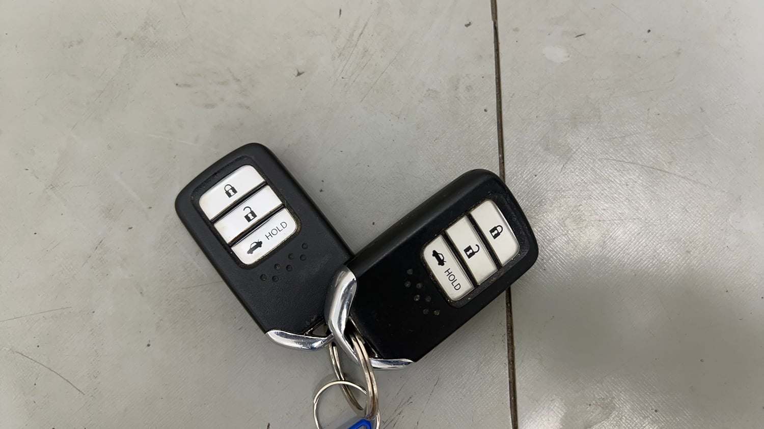 Used 2018 Honda Amaze 1.2 V MT Petrol Petrol Manual extra CAR KEY VIEW