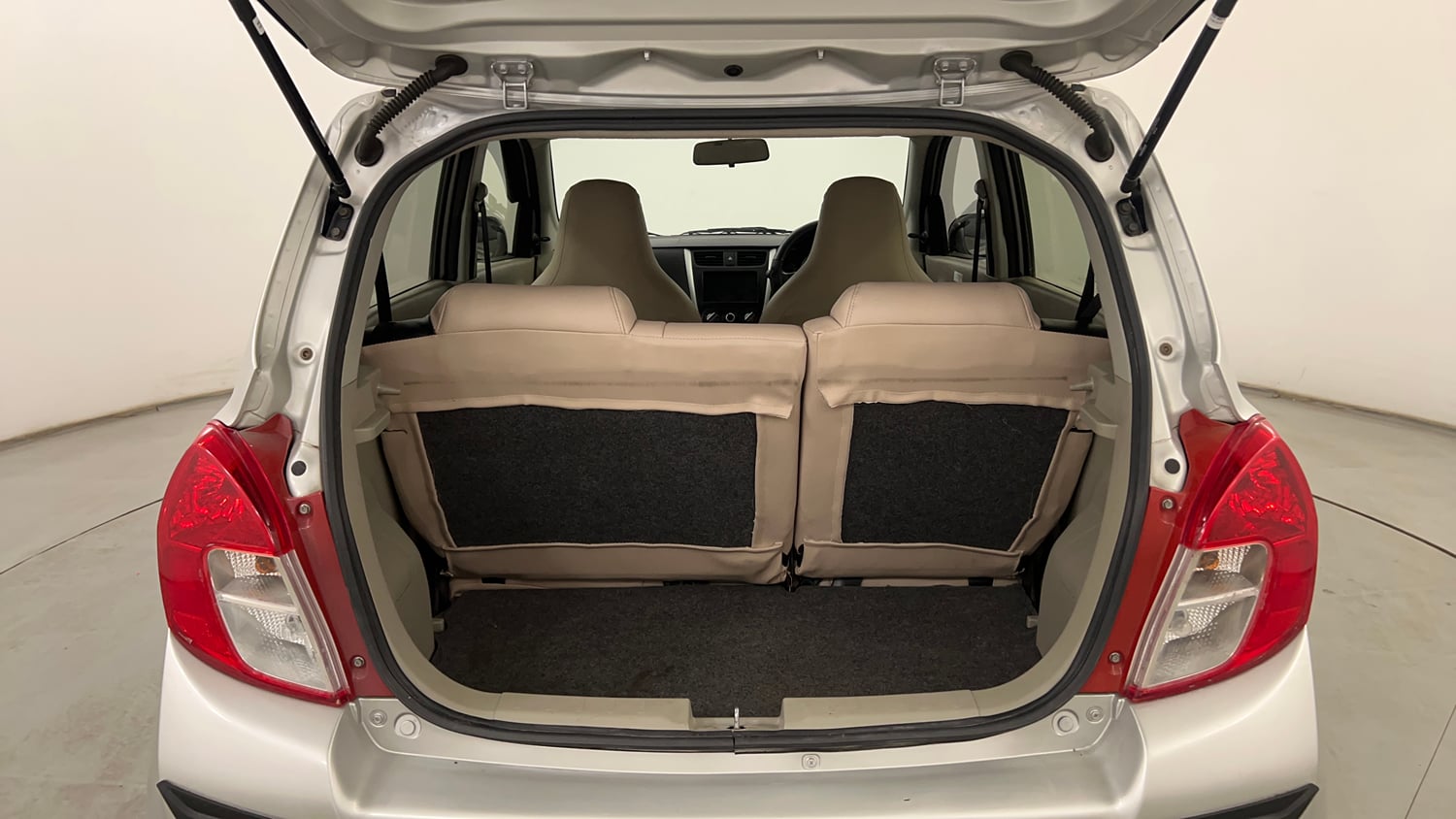 Used 2016 Maruti Suzuki Celerio VXi AMT Petrol Automatic interior DICKY INSIDE VIEW