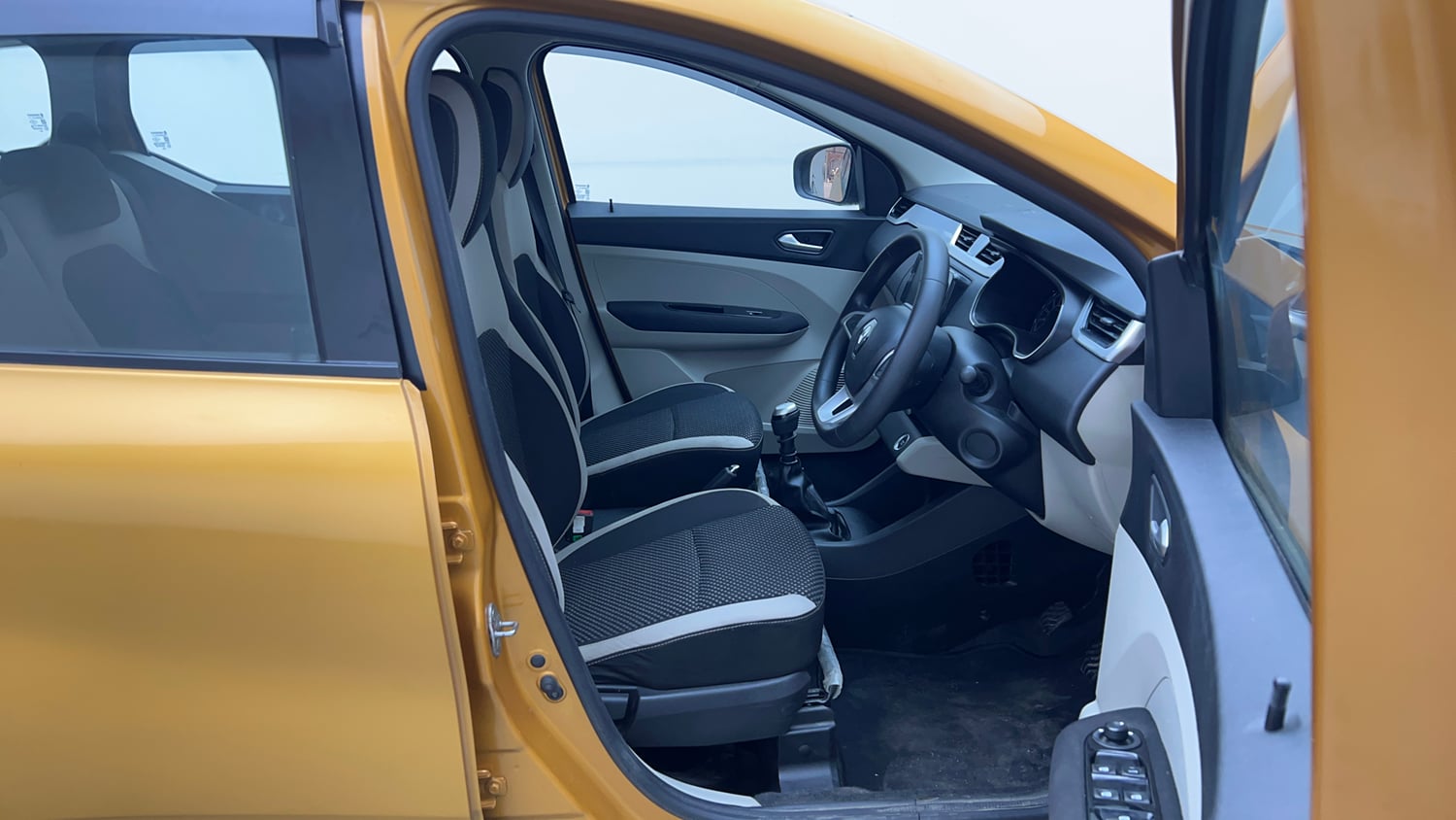 Used 2020 Renault Triber RXZ Petrol Manual interior RIGHT SIDE FRONT DOOR CABIN VIEW