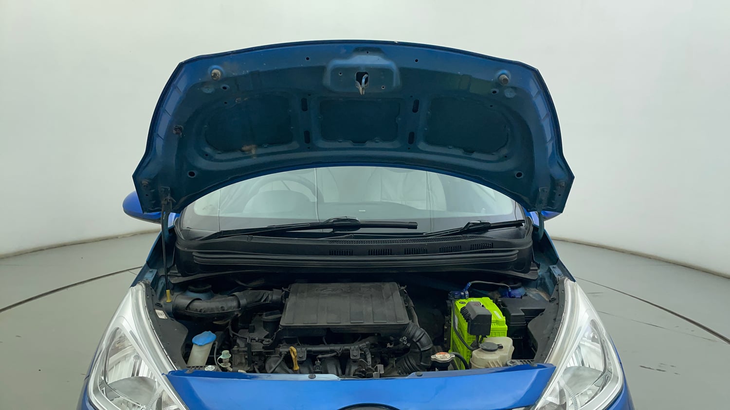 Used 2018 Hyundai Grand i10 Sportz 1.2 Kappa VTVT Petrol Manual engine ENGINE & BONNET OPEN FRONT VIEW