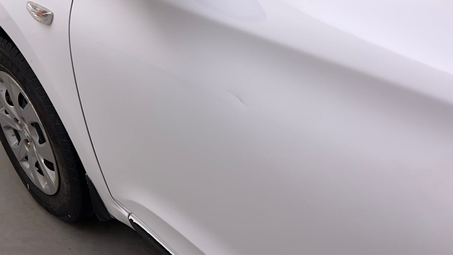 Used 2019 Hyundai Elite i20 Magna Plus 1.2 Petrol Manual dents MINOR SCRATCH