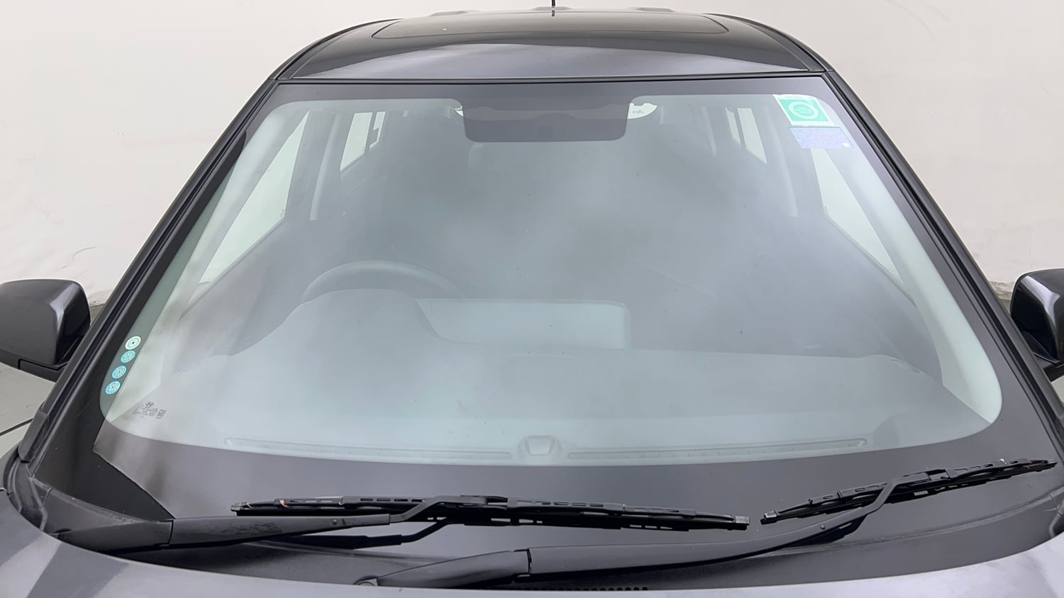 Used 2025 Hyundai Exter S Plus 1.2 AMT Petrol Automatic exterior FRONT WINDSHIELD VIEW