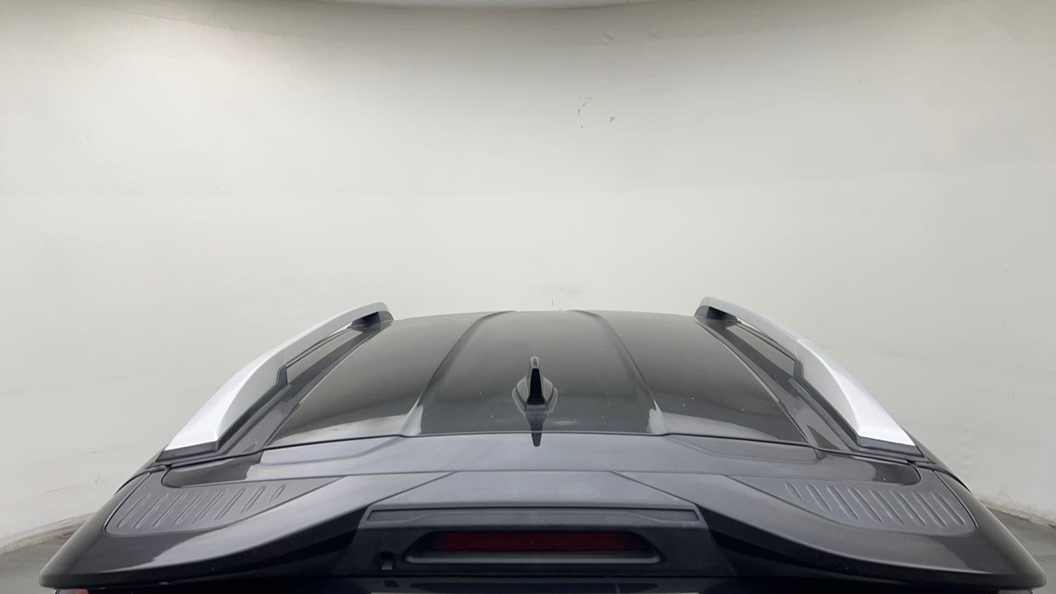 Used 2023 Renault Kiger RXZ MT Petrol Manual exterior EXTERIOR ROOF VIEW