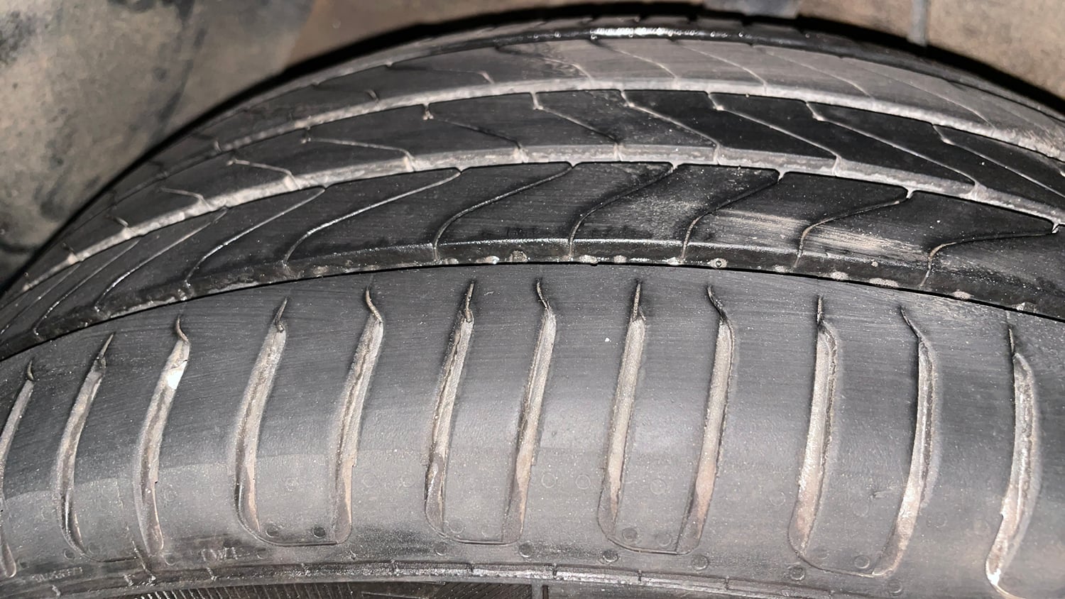 Used 2019 Tata Nexon XZ Plus Diesel Diesel Manual tyres RIGHT REAR TYRE TREAD VIEW