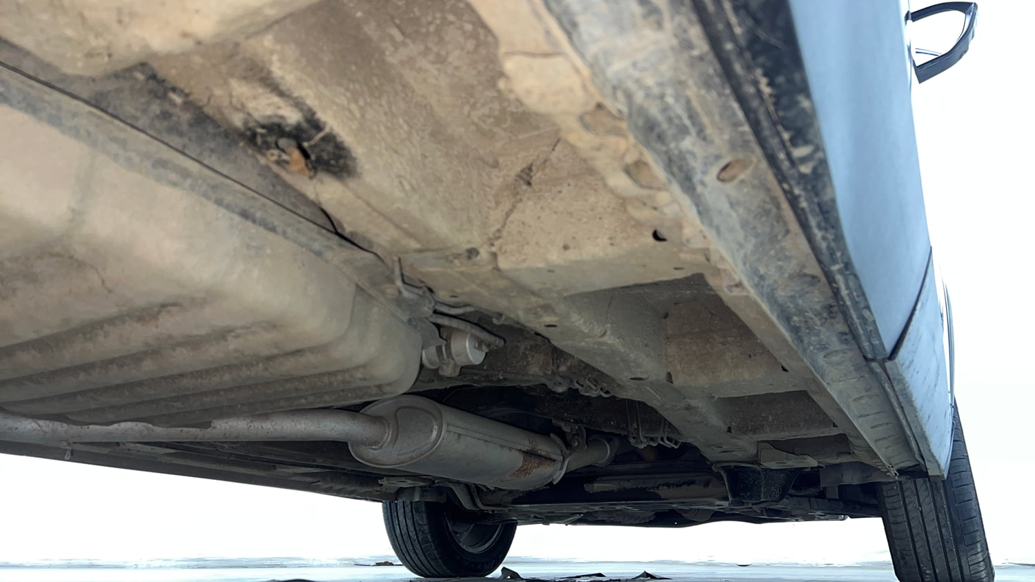 Used 2020 MG Motors Hector Plus Sharp 1.5 DCT Petrol Petrol Automatic extra REAR RIGHT UNDERBODY VIEW