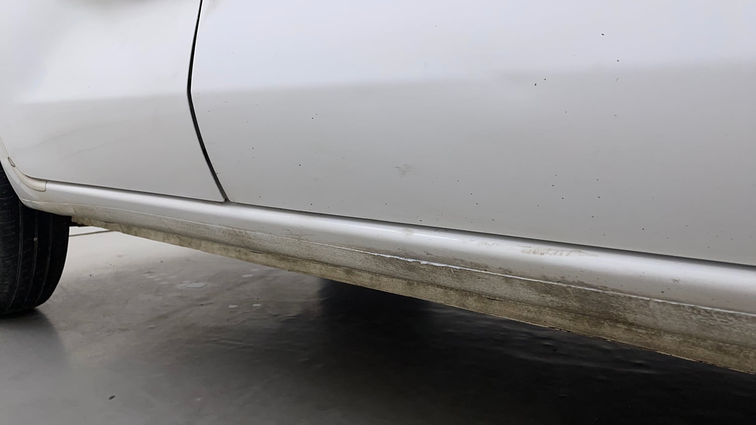 Used 2022 Datsun Redi-GO T(O) 1.0 Petrol Manual dents MINOR DENT