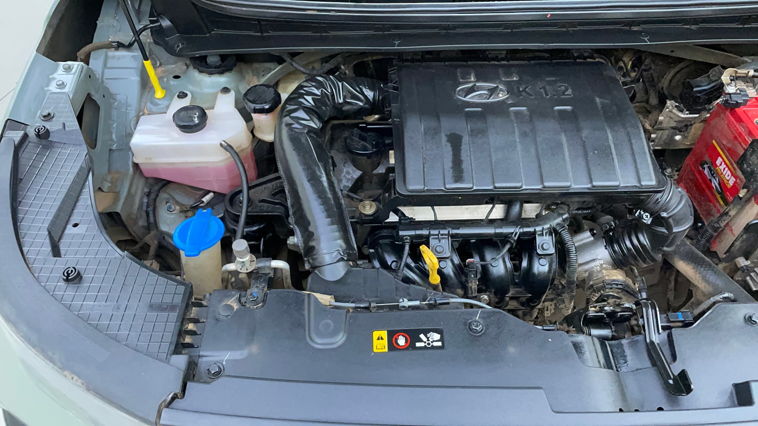 Used 2024 Hyundai Exter S 1.2 AMT Petrol Automatic engine ENGINE RIGHT SIDE VIEW