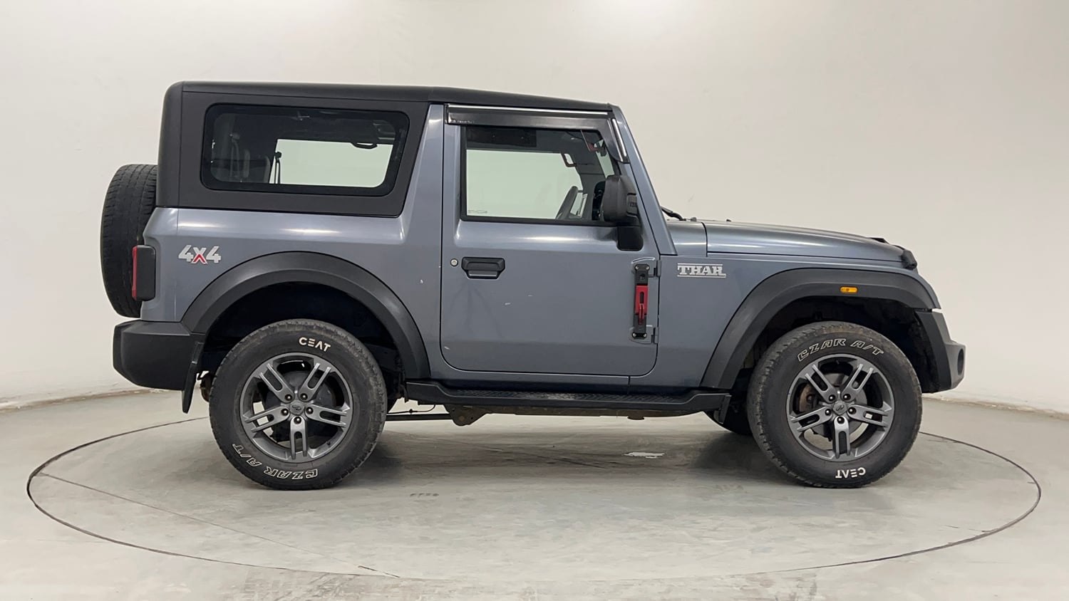 Used 2022 mahindra Thar LX Hard Top Petrol MT 4WD Petrol Manual exterior RIGHT SIDE VIEW