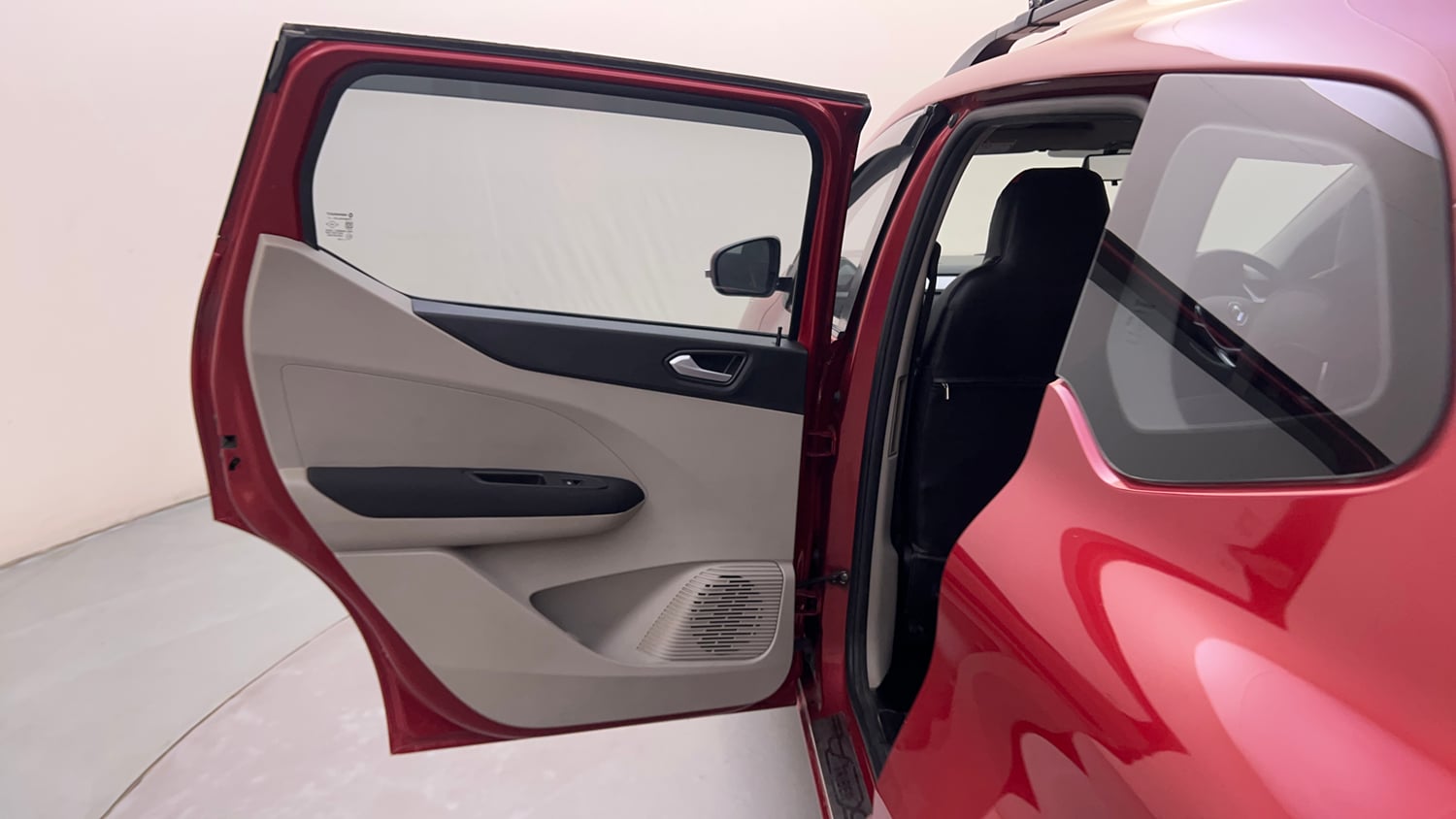 Used 2021 Renault Triber RXZ Petrol Manual interior LEFT REAR DOOR OPEN VIEW