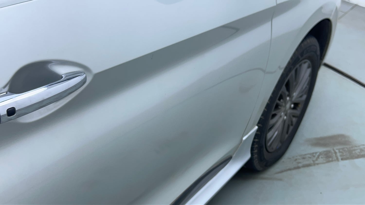 Used 2021 Maruti Suzuki New Ertiga ZXi AT Petrol Automatic dents MINOR DENT