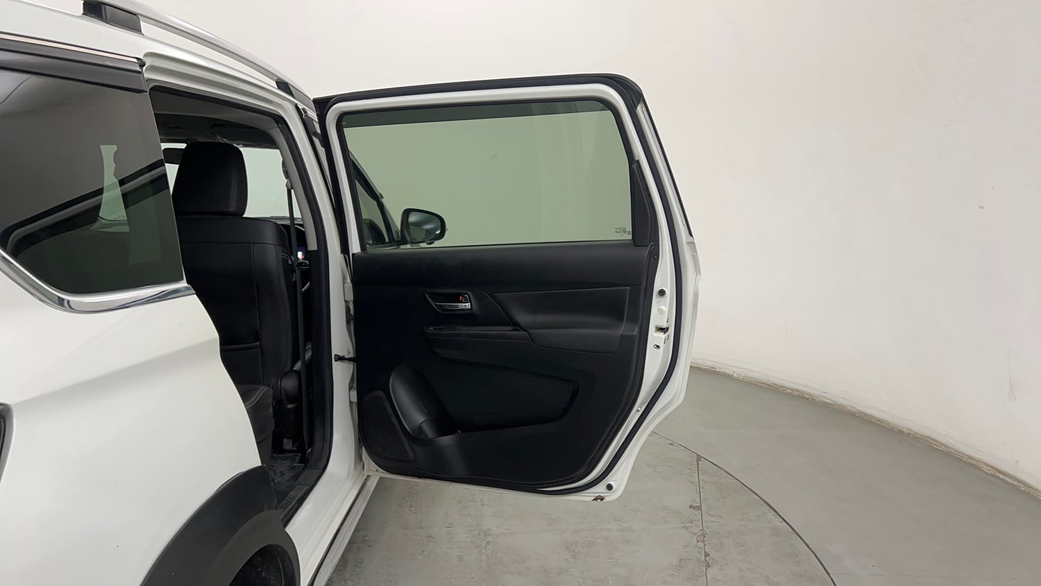 Used 2022 Maruti Suzuki XL6 Alpha MT Petrol Petrol Manual interior RIGHT REAR DOOR OPEN VIEW