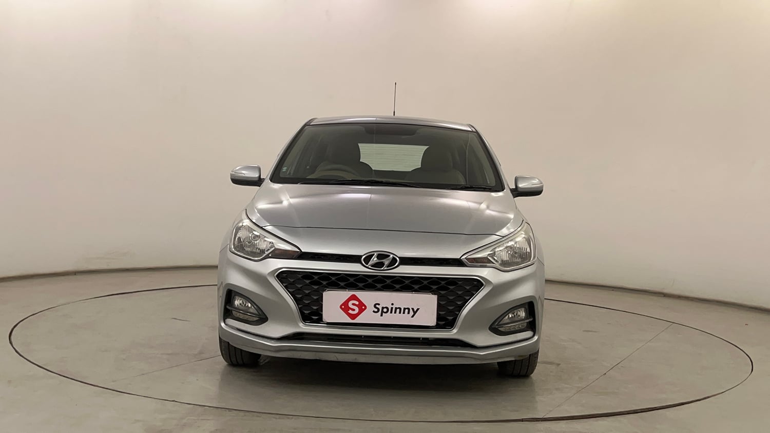 Used 2020 Hyundai Elite i20 Sportz Plus 1.2 Petrol Manual exterior FRONT VIEW