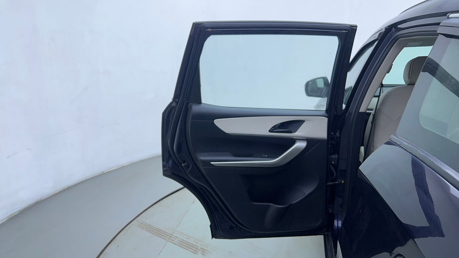 Used 2023 Mahindra XUV700 AX 3 Diesel MT 7 STR Diesel Manual interior LEFT REAR DOOR OPEN VIEW