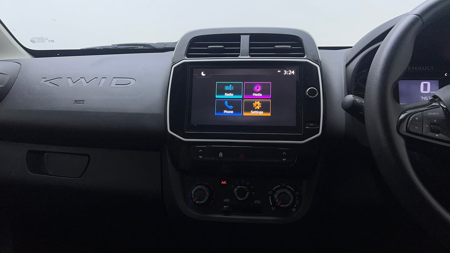 Used 2025 Renault Kwid CLIMBER 1.0 MT Petrol Manual top_features Integrated (in-dash) music system