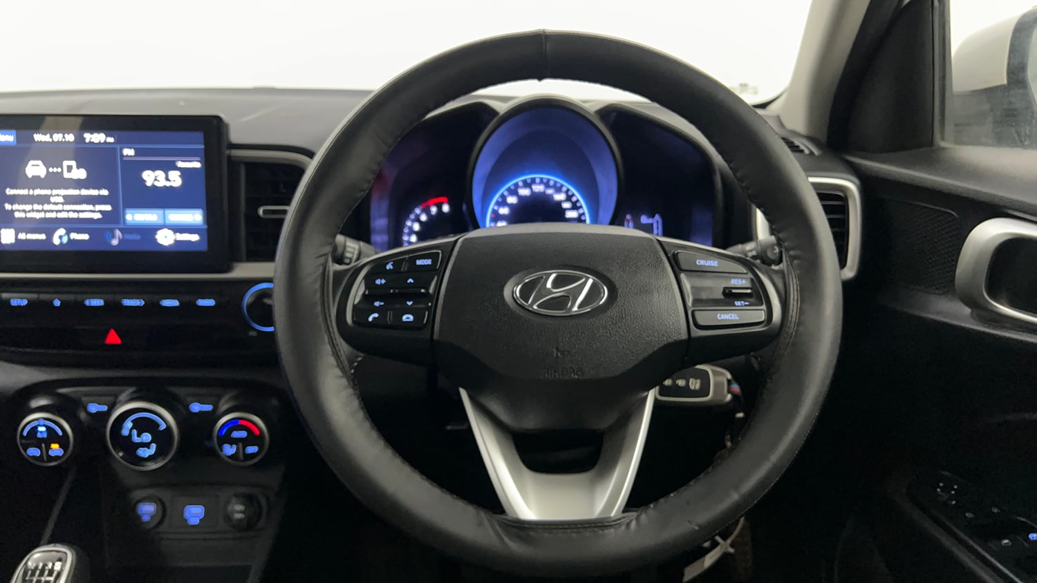Used 2021 Hyundai Venue SX 1.0 Turbo Petrol Manual interior STEERING VIEW
